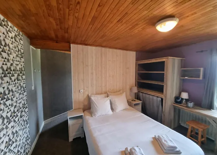 Le Beau Site 2* Auris